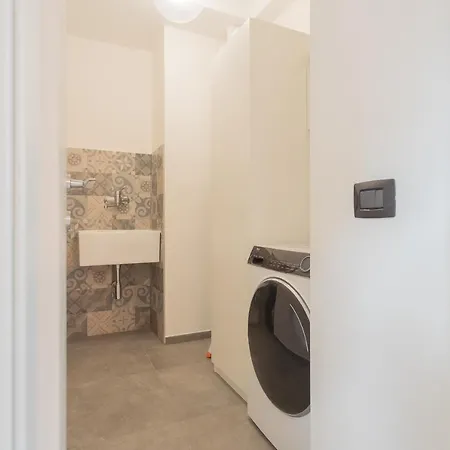 Apartamento Enchanted - By Rent Como
