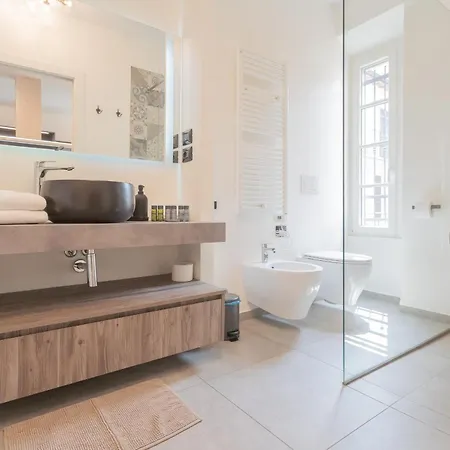Apartament Enchanted - By Rent Como